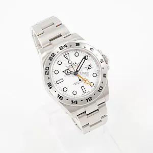 08932_watchlounge_lo.jpg