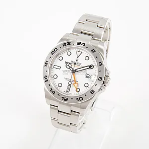 08933_watchlounge_lo.jpg