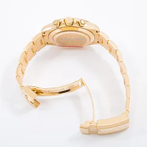 08946_watchlounge_lo.jpg