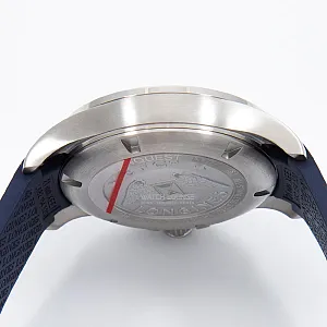 08980_watchlounge_lo.jpg