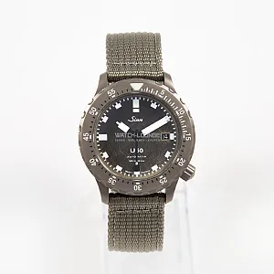 08985_watchlounge_lo.jpg