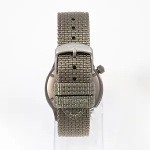 08991_watchlounge_lo.jpg