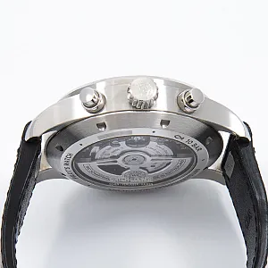 08998_watchlounge_lo.jpg