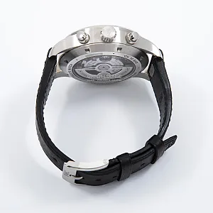 09001_watchlounge_lo.jpg