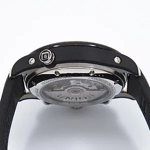 09020_watchlounge_lo.jpg