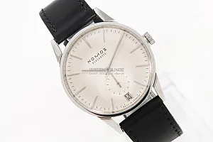 09026_watchlounge_lo.jpg