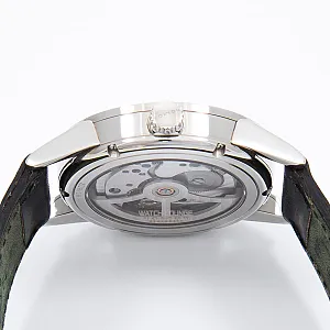 09030_watchlounge_lo.jpg