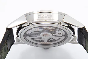 09031_watchlounge_lo.jpg