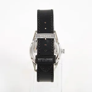 09034_watchlounge_lo.jpg