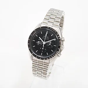 09040_watchlounge_lo.jpg