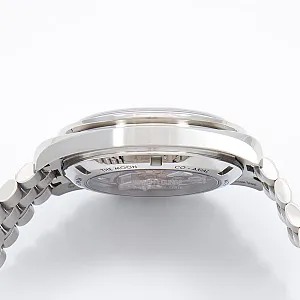 09042_watchlounge_lo.jpg