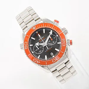 09082_watchlounge_lo.jpg