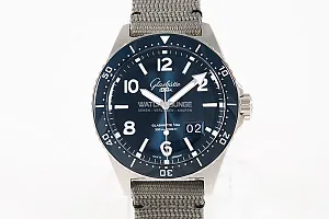 09129_watchlounge_lo.jpg