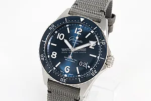 09131_watchlounge_lo.jpg