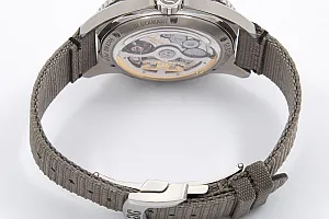 09135_watchlounge_lo.jpg