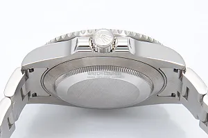 09171_watchlounge_lo_2.jpg