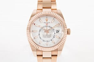 09225_watchlounge_lo.jpg