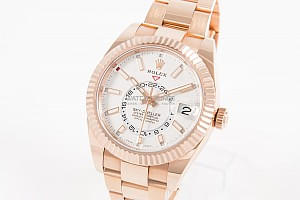 09227_watchlounge_lo.jpg