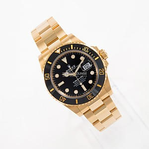 09234_watchlounge_lo.jpg