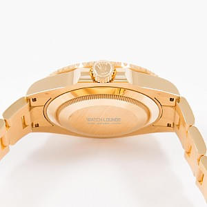 09238_watchlounge_lo.jpg