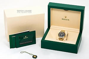 09242_watchlounge_lo.jpg