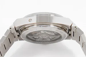 09309_watchlounge_lo.jpg