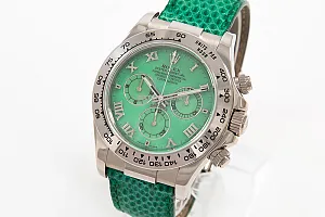09319_watchlounge_lo.jpg
