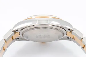09331_watchlounge_lo.jpg