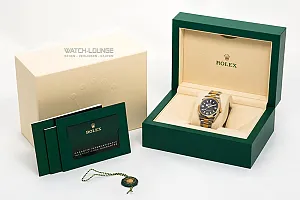 09334_watchlounge_lo.jpg