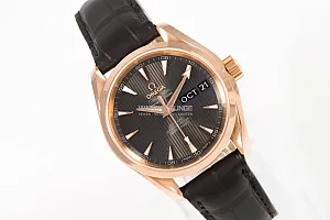 09336_watchlounge_lo.jpg