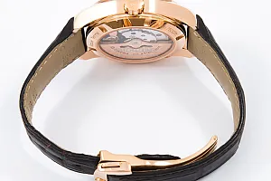 09343_watchlounge_lo.jpg