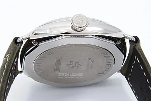 09361_watchlounge_lo.jpg
