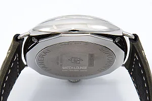 09362_watchlounge_lo.jpg