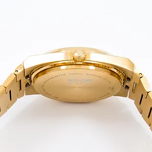 09407_watchlounge_lo.jpg