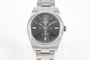 09427_watchlounge_lo.jpg