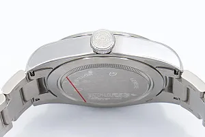 09504_watchlounge_lo.jpg