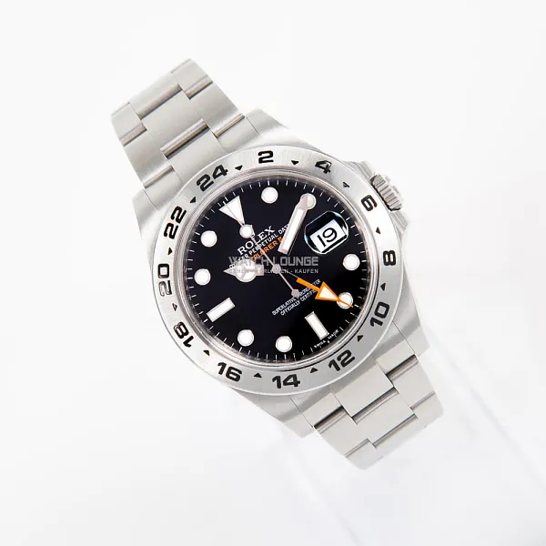 09657_watchlounge_lo.jpg
