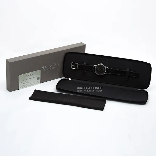 10454_watchlounge_lo.jpg