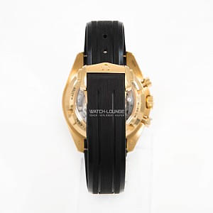 10776_watchlounge_lo.jpg