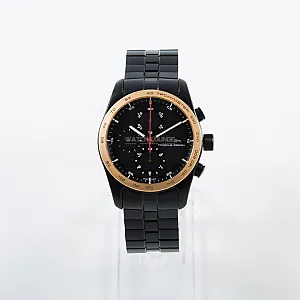 10_067_watchlounge_lo.jpg