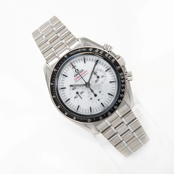 11516_watchlounge_lo_1.jpg