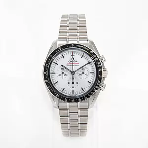 11517_watchlounge_lo_1.jpg