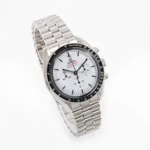 11518_watchlounge_lo_1.jpg