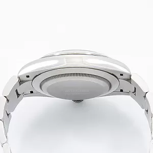 11721_watchlounge_lo.jpg