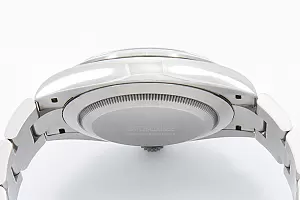 11721_watchlounge_lo.jpg