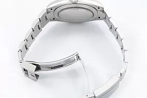 11722_watchlounge_lo.jpg