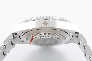 11788_watchlounge_lo.jpg