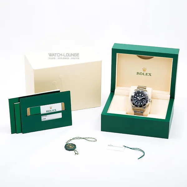 11791_watchlounge_lo_1.jpg