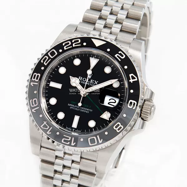 11809_watchlounge_lo_1.jpg