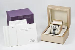 11_019_watchlounge_lo.jpg